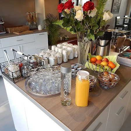 Miramar- Cap D'antibes - La Garoupe Hotel 3*
